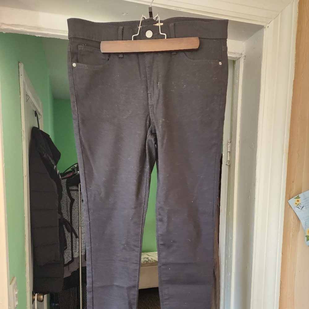 311 shaping skinny women's jeans.